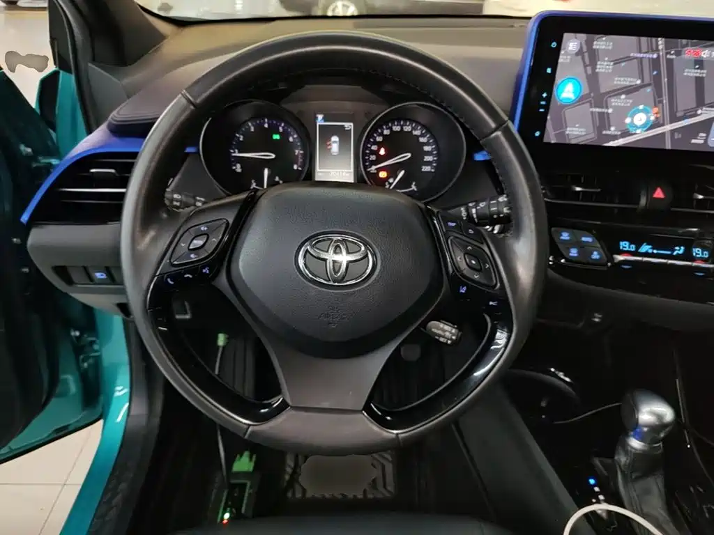 Photo 11 - Toyota C-HR