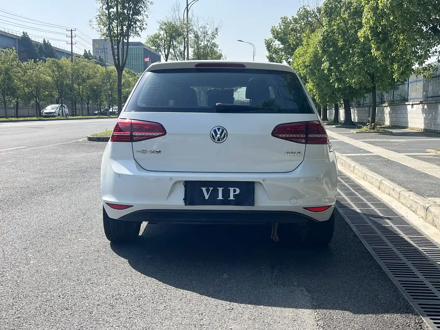 Volkswagen Golf 2016 1.6L Automatic Comfort фото 5