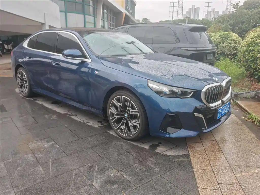 BMW 5 Series 2024 530Li Premium M Sport Package