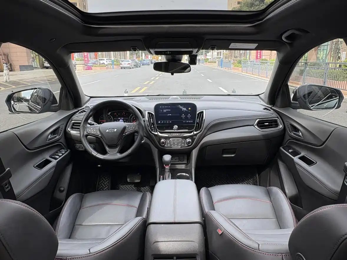 Chevrolet Equinox 2023 Mild Hybrid 2.0T RS Smart Frontier Edition фото 8