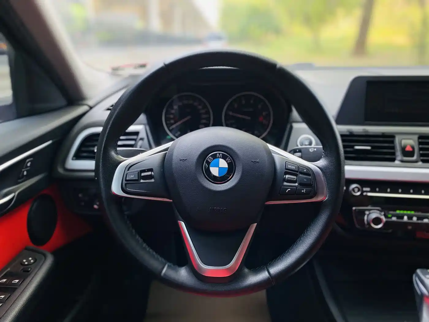 BMW 1 Series 2017 118i Fashion фото 12