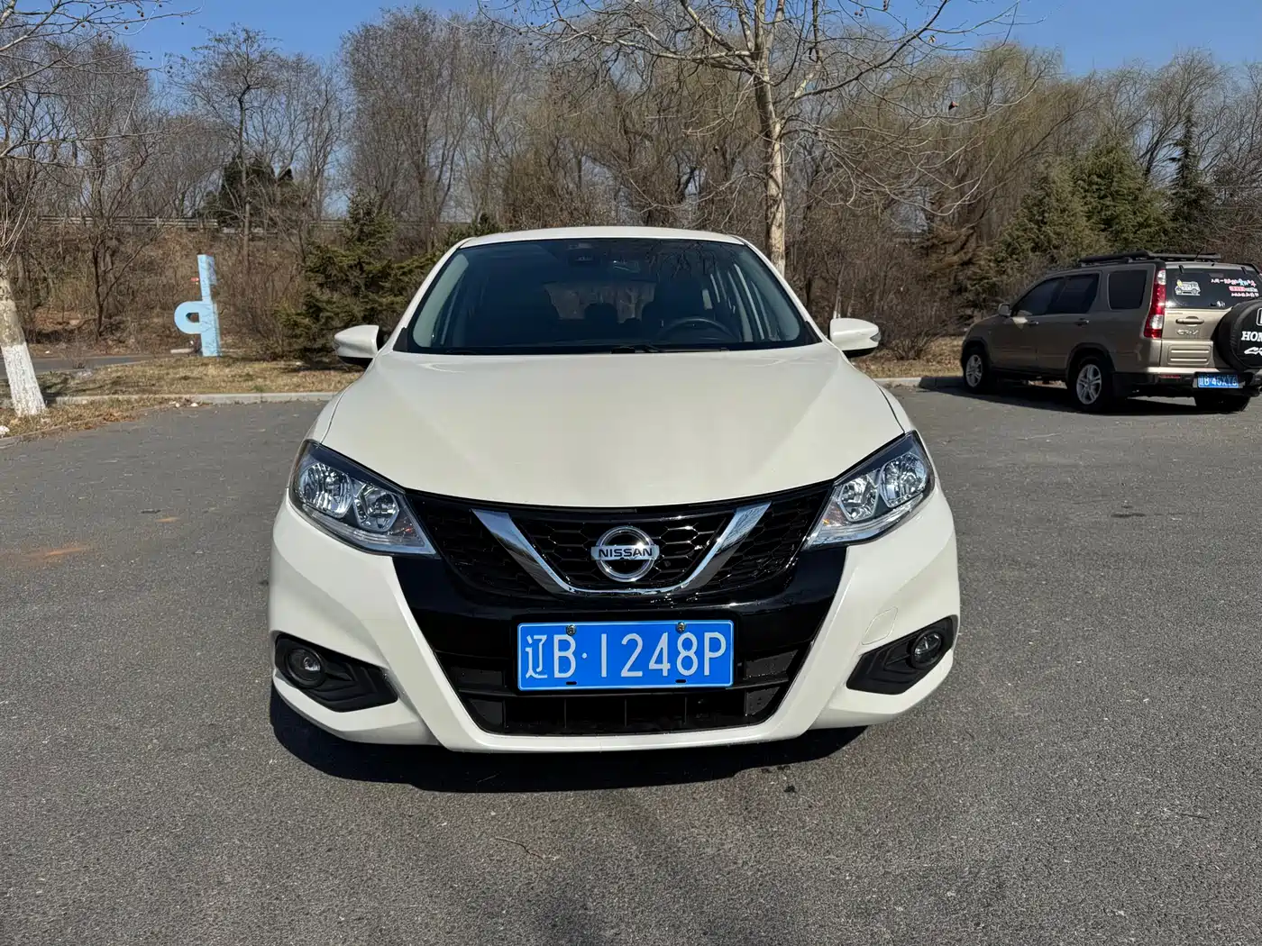 صورة 1 - Nissan Tiida