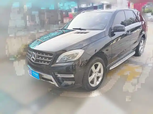 Mercedes-Benz M-Class 2015 ML 320 4MATIC — фото 1