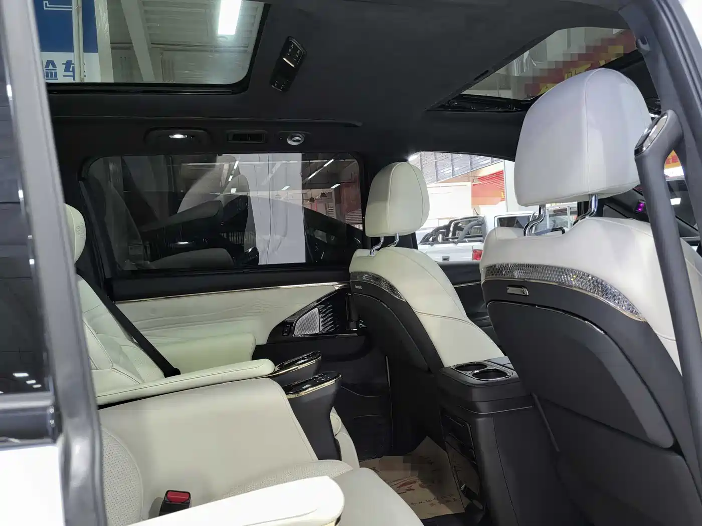 GAC Trumpchi Trumpchi M8 2023 Model Master Series 400T Flagship Edition фото 13