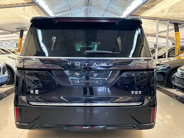 Voyah Auto Voyah Dreamer 2022 Low-carbon Dream+Smart Package — фото 5