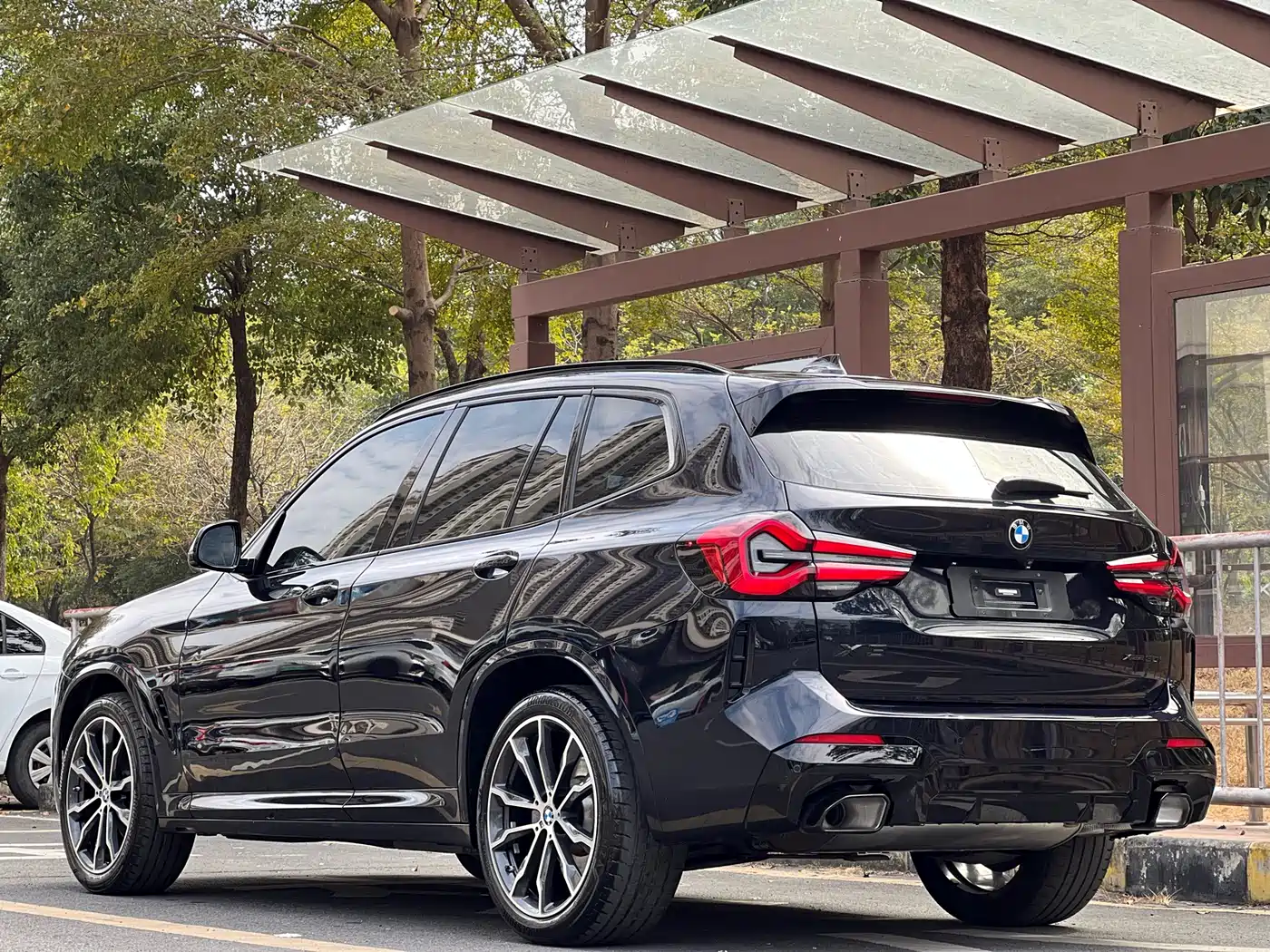 BMW X3 2022 xDrive30i Leading M Night Package фото 28