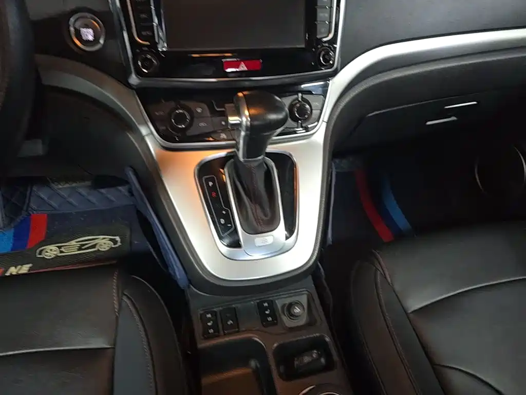 Haval H6 2015 Sport 1.5T Automatic 2WD Luxury фото 14