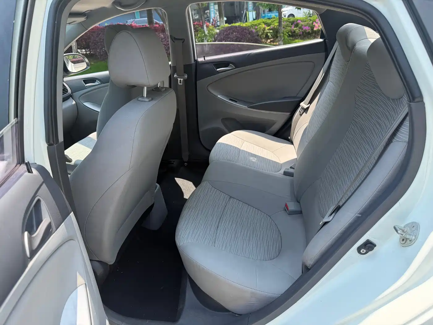 Hyundai Verna 2014 1.4L Automatic Smart GLS фото 6