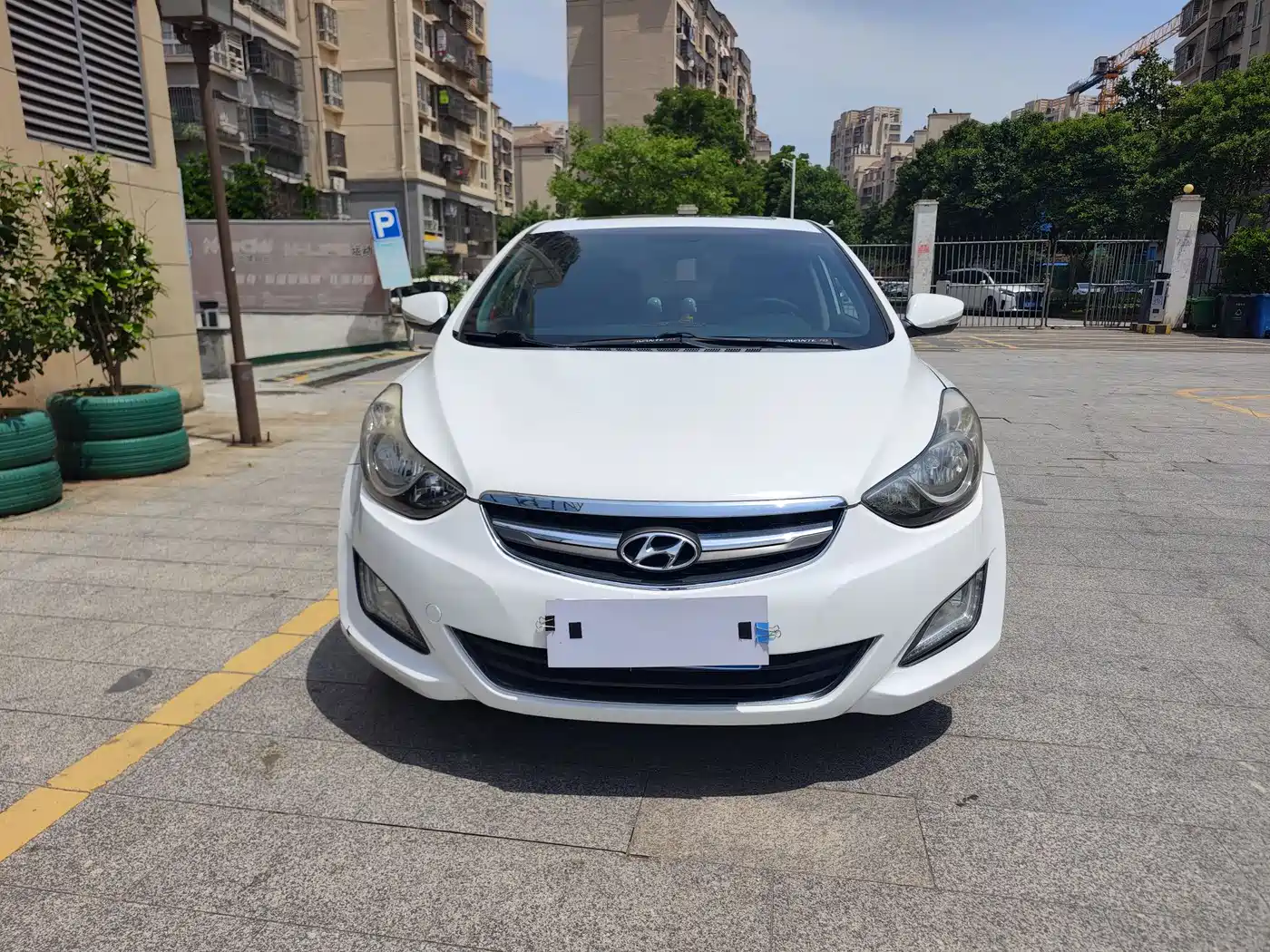 Hyundai Langdong 2015 1.6L Auto Premium фото 2