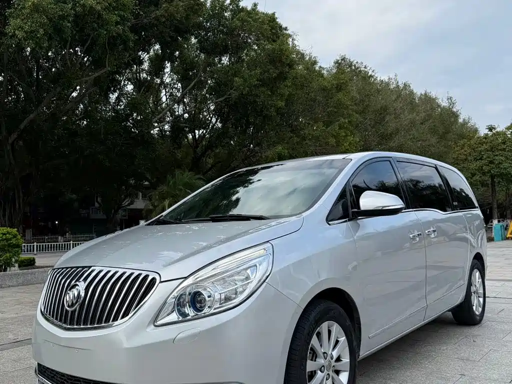 Buick GL8 2013 2.4L LT Luxury Business Executive Edition