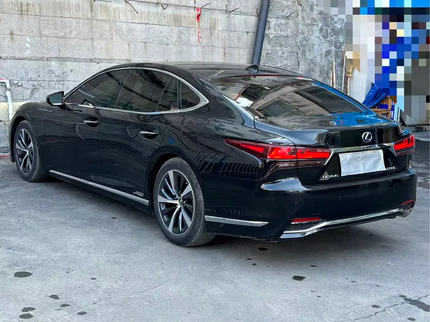 Lexus LS 2023 500h Excellence Edition фото 10