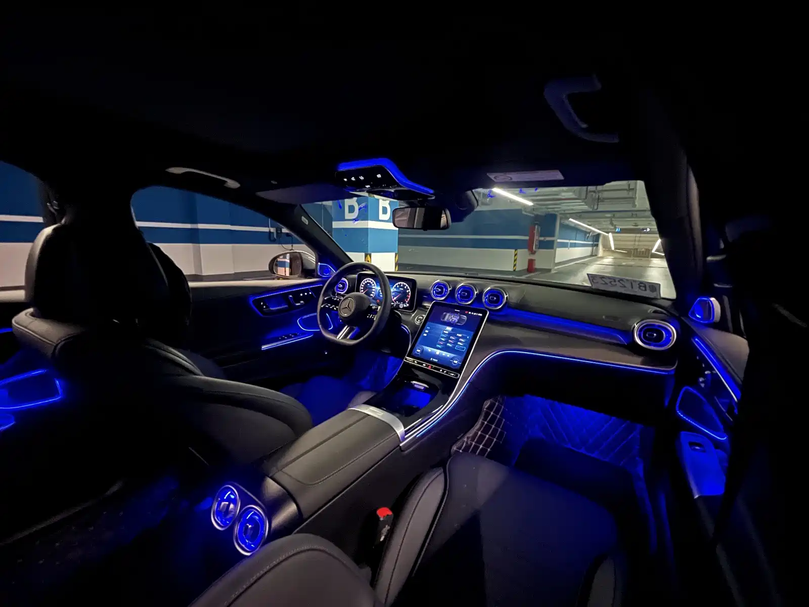 Фото 9 - Mercedes-Benz C-Class