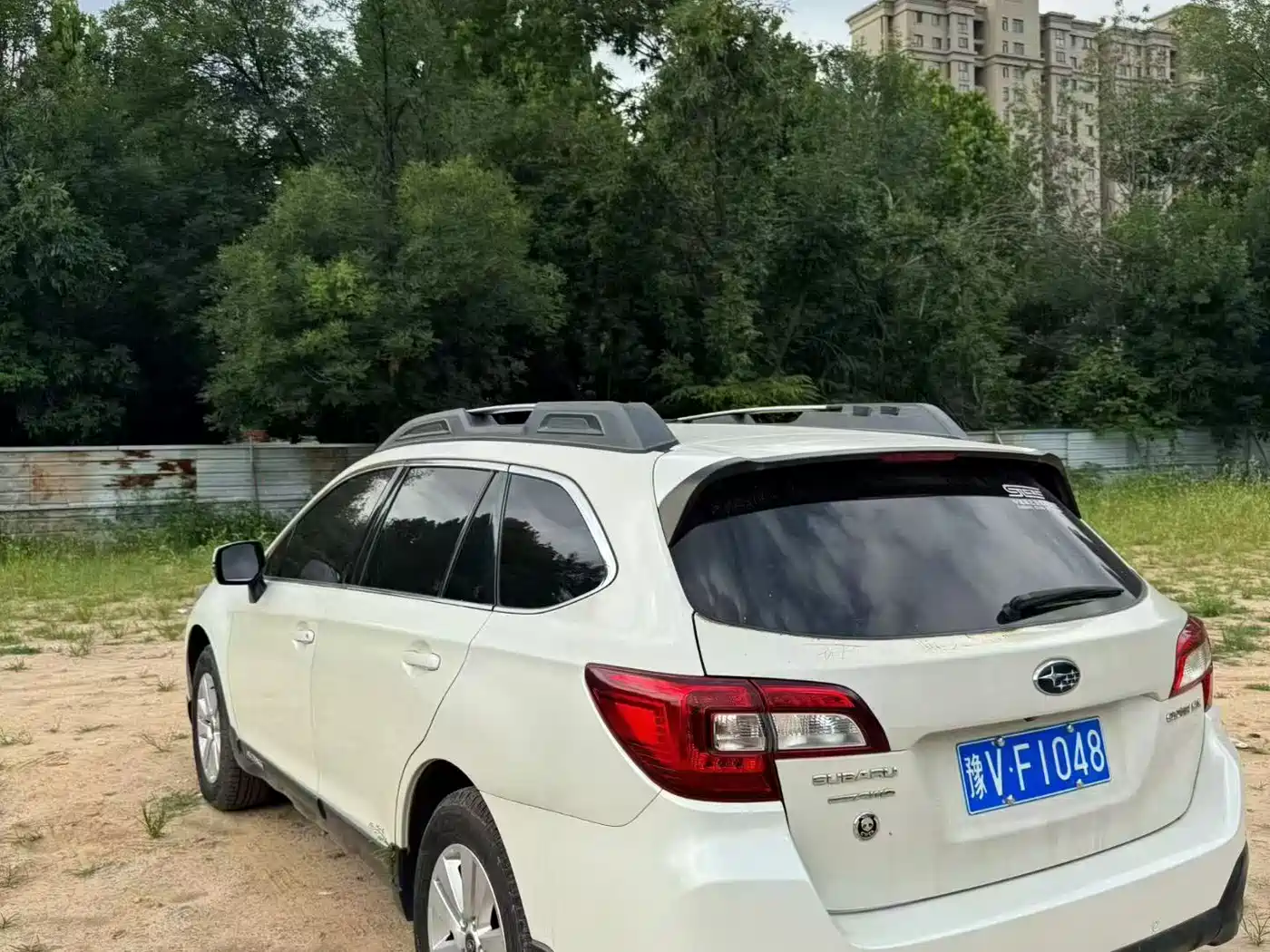 Subaru Outback 2017 2016 2.5i Luxury Navigation Edition