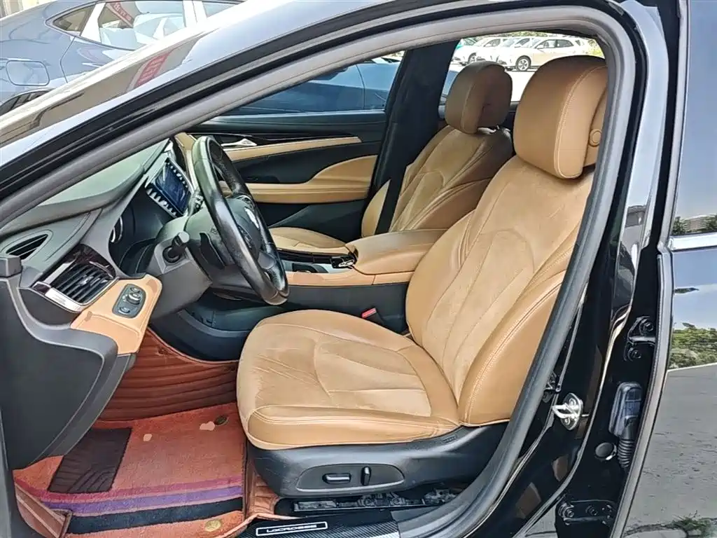 Buick LaCrosse 2019 28T Elite Edition фото 15