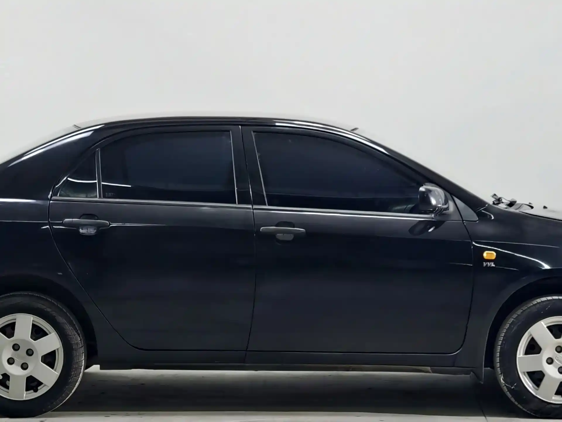 Фото 8 - BYD F3