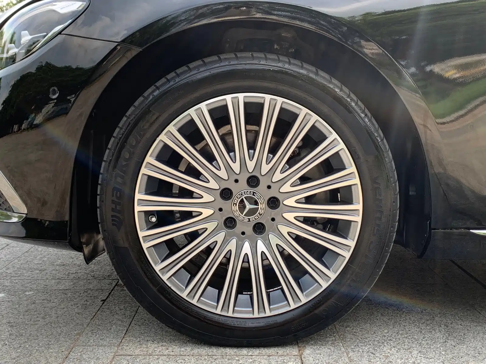 صورة 14 - Mercedes-Benz E-Class