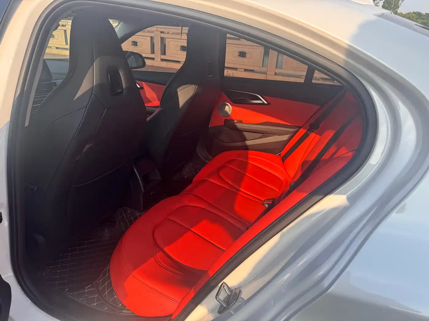 BMW 1 Series 2021 125i M Sport Black Night Edition фото 5