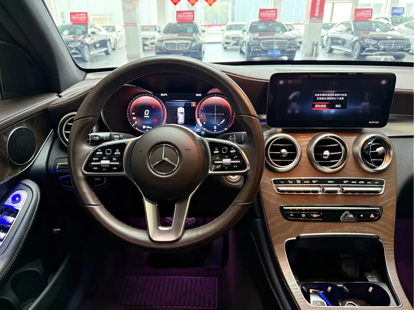 Mercedes-Benz GLC 2020 GLC 300 L 4MATIC Dynamic фото 13