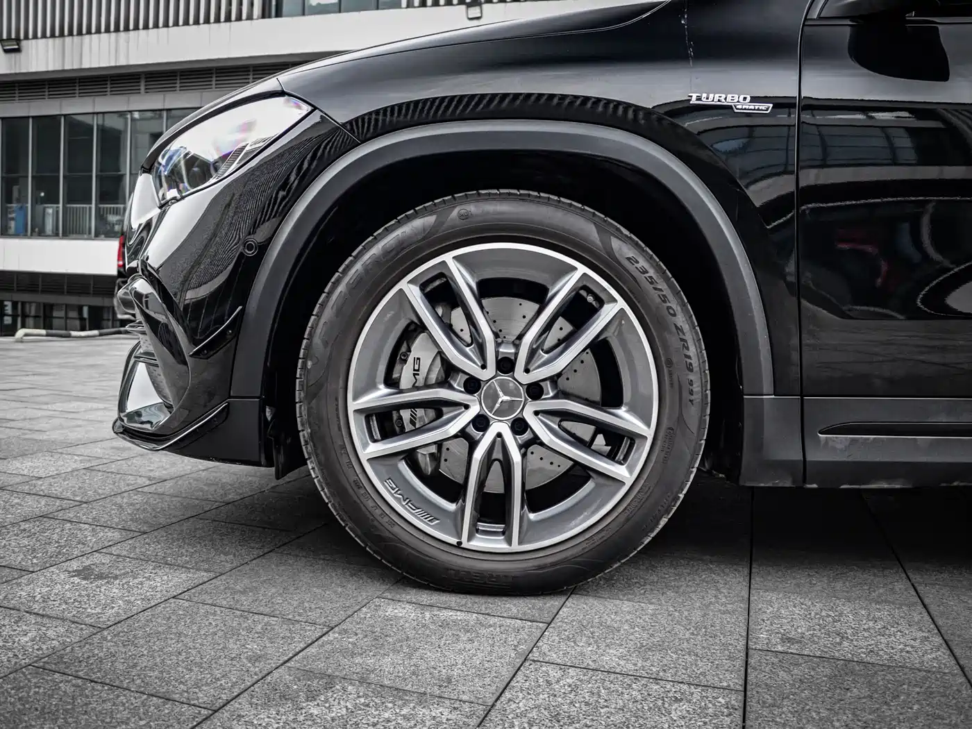 Mercedes-Benz GLA AMG 2023 Model AMG GLA 35 4MATIC фото 27