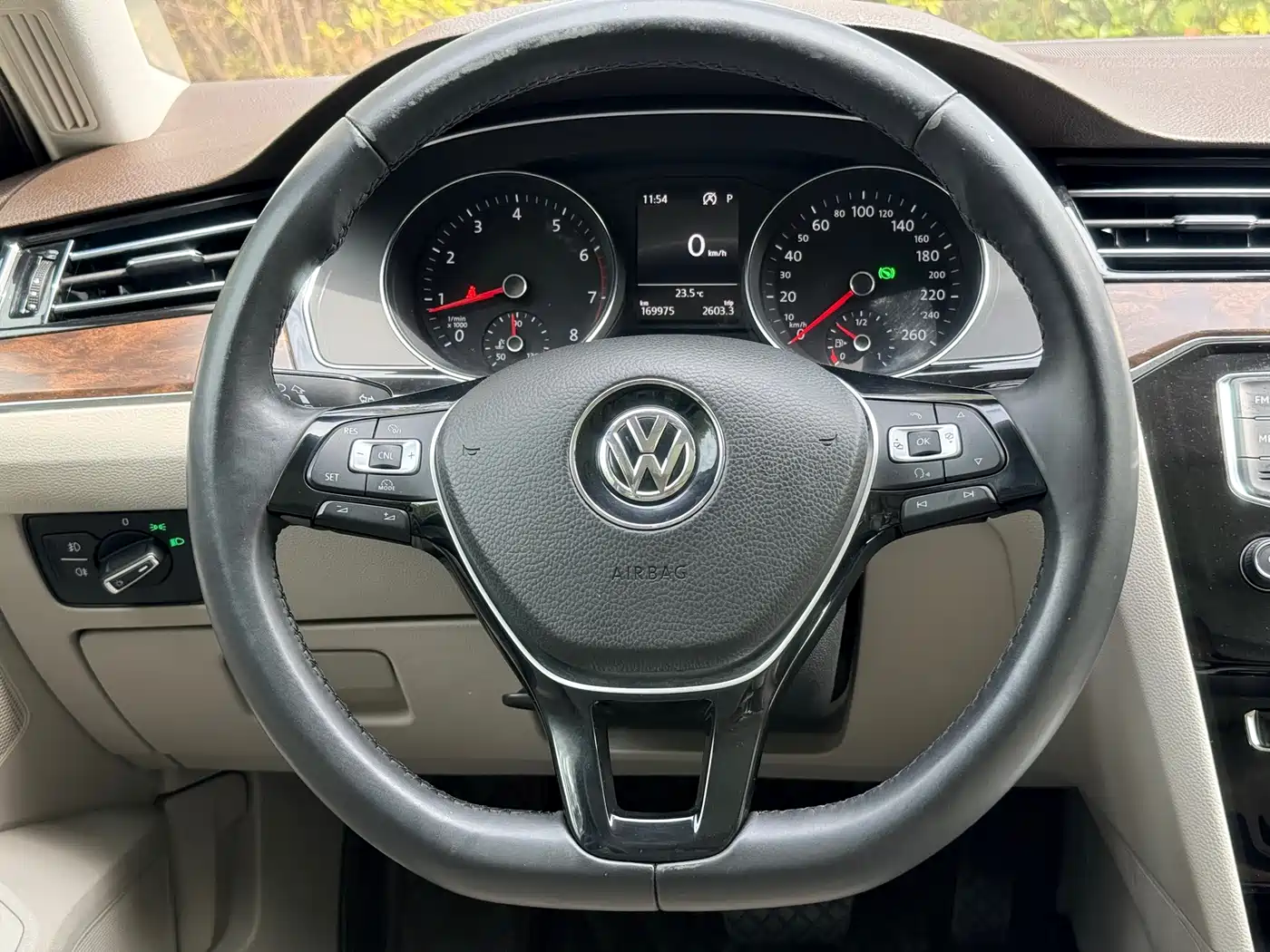 Volkswagen Magotan 2017 330TSI DSG Luxury фото 13