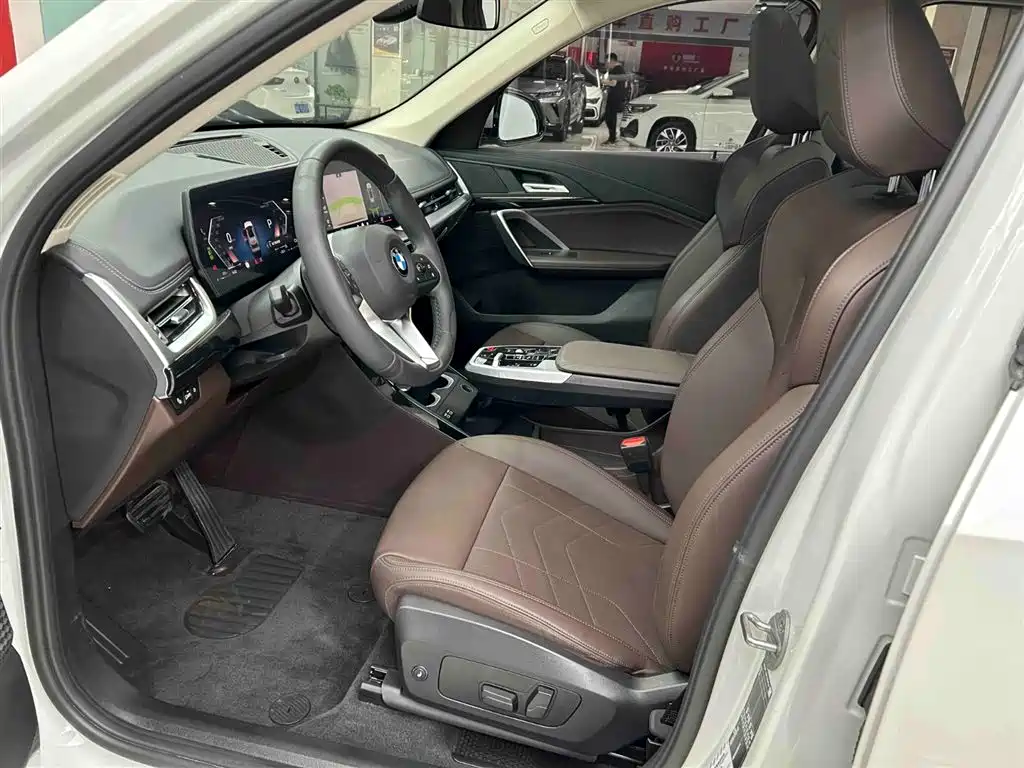 BMW X1 2023 sDrive20Li X Design Package фото 11