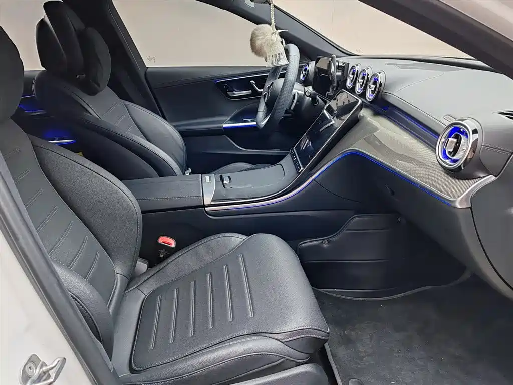 Mercedes-Benz C-Class 2024 C 260 L Sport фото 9