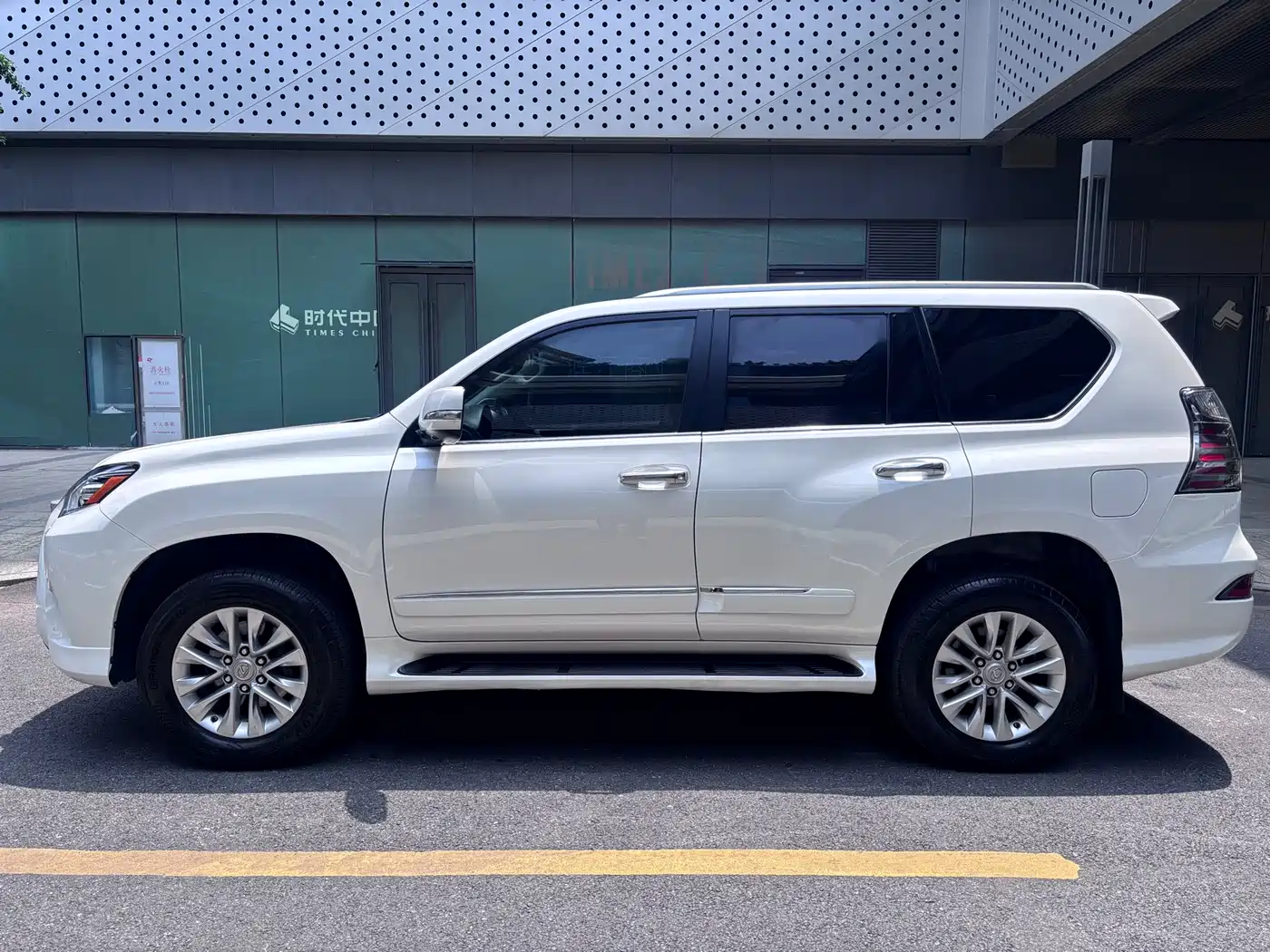 Lexus GX 2014 400 Premium фото 16