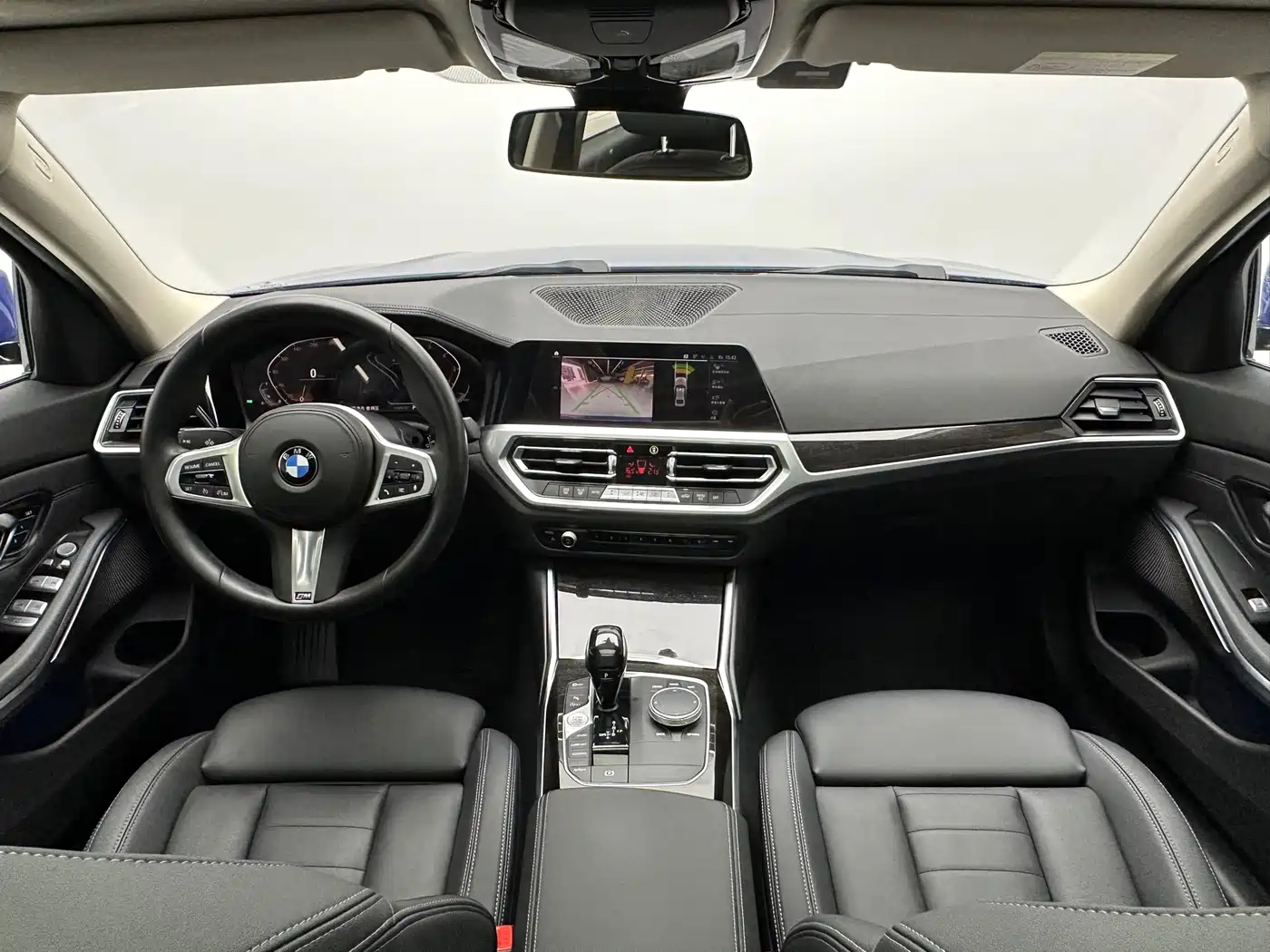 BMW 3 Series 2021 325Li M Sport Package фото 9