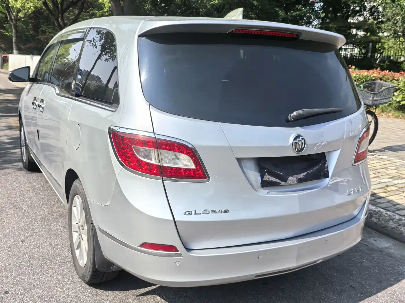 Buick GL8 2011 2.4L CT Luxury Business Comfort Edition фото 9