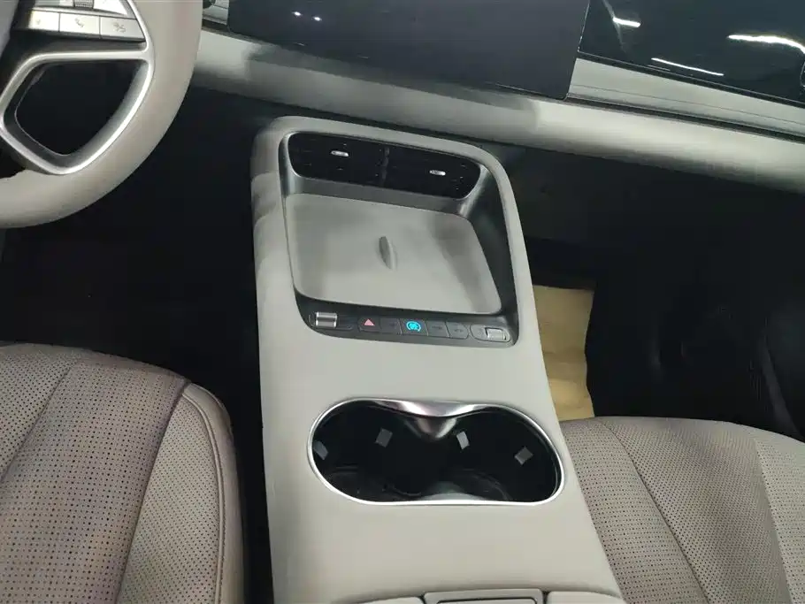 BYD Sealion 06 New Energy 2025 Model EV 520 Pilot Edition фото 16