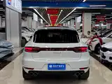 Photo 13 - Porsche Macan