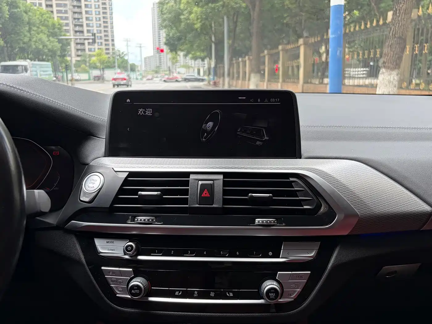 Photo 19 - BMW X4