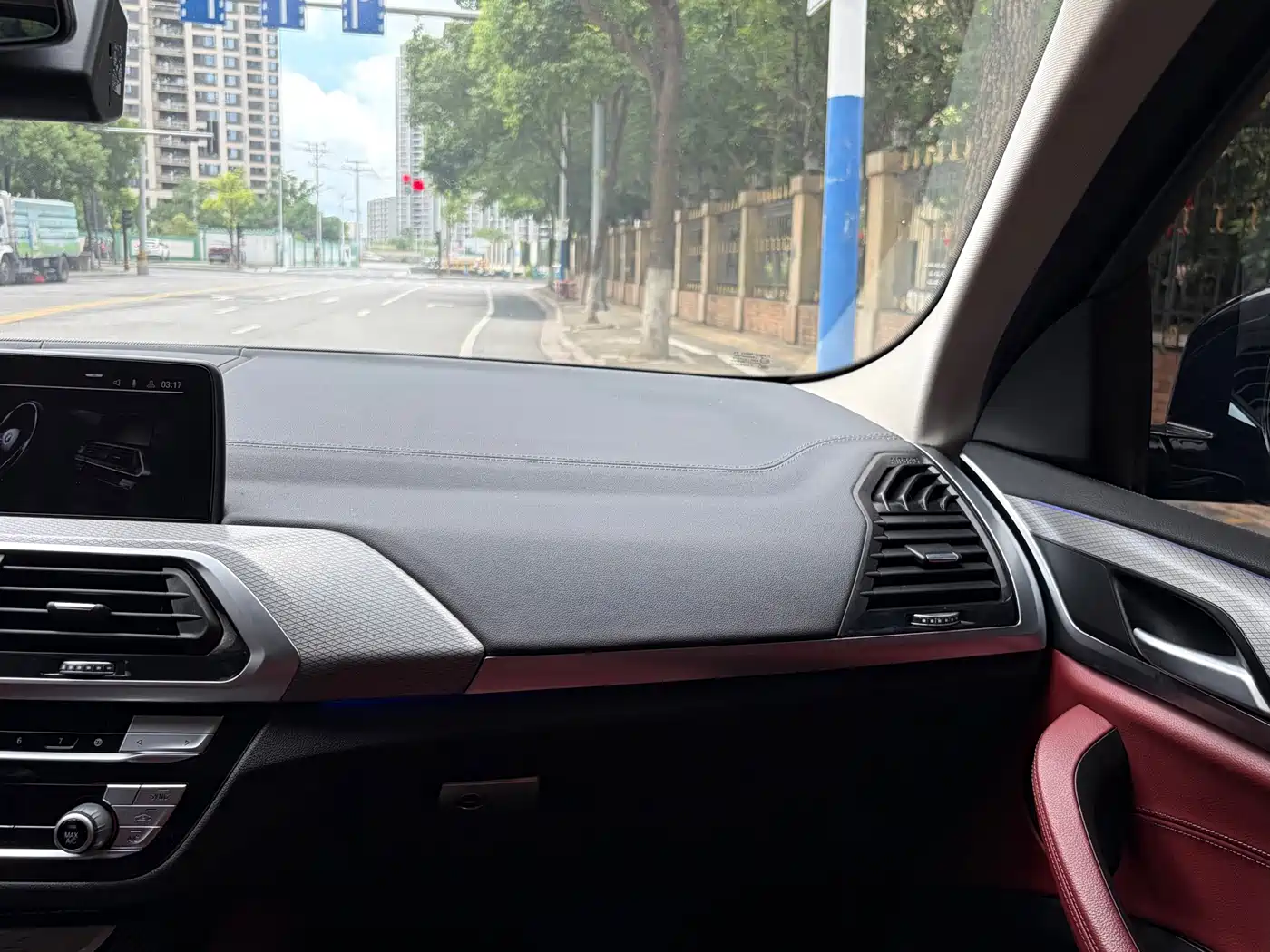 Photo 18 - BMW X4