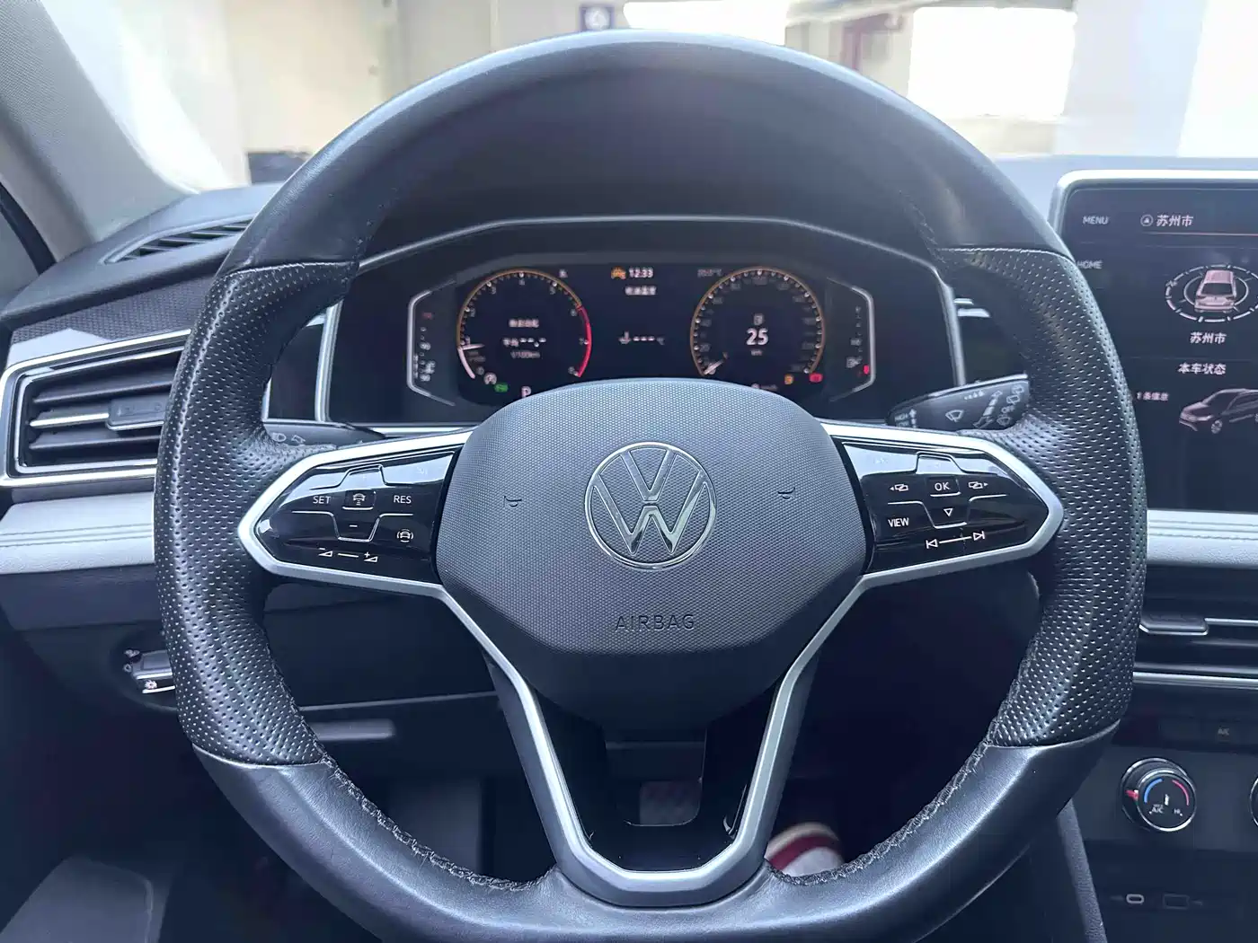 Volkswagen Tiguan L 2023 280TSI 2WD Trend Limited Edition фото 12