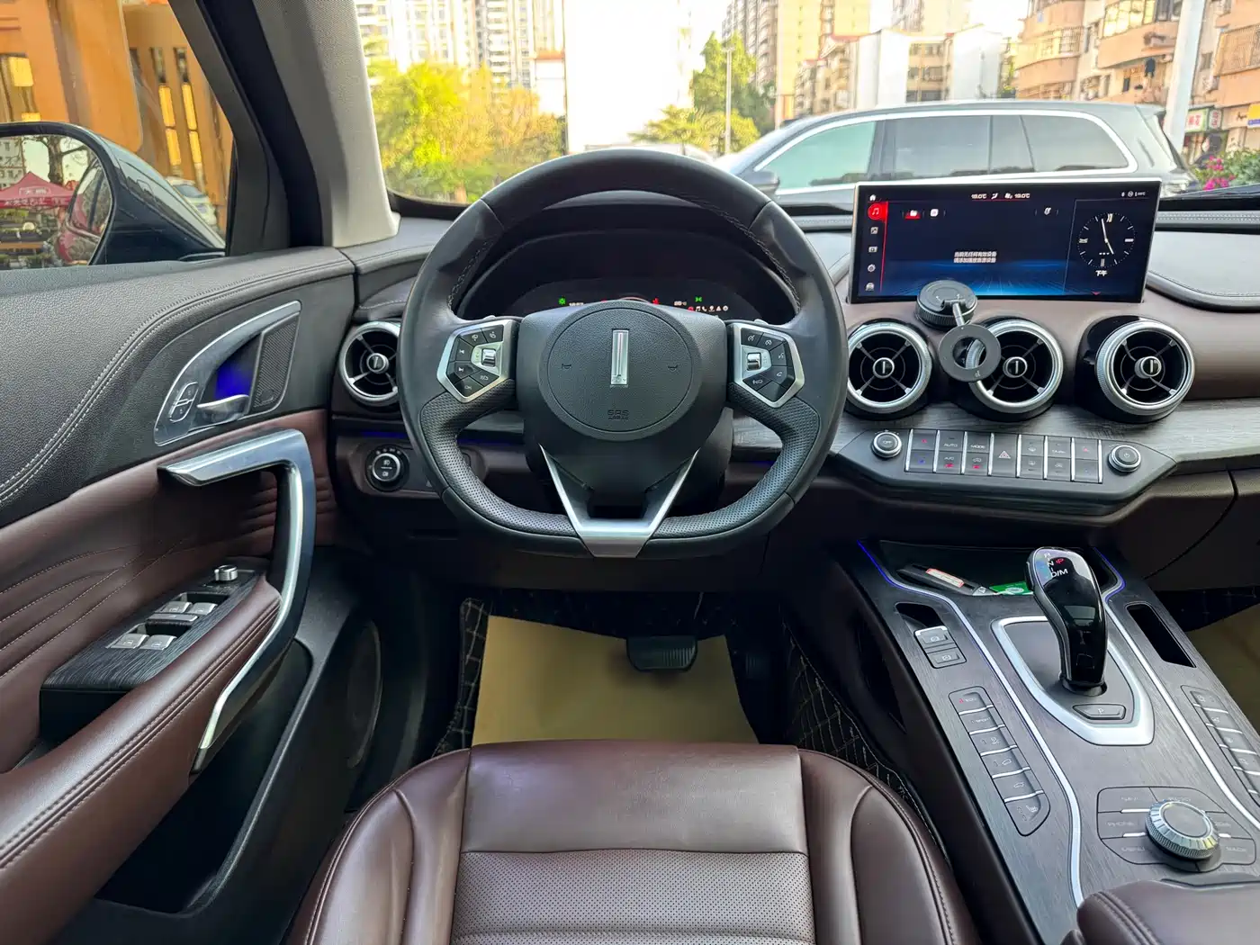 WEI PAI WEI BRAND VV7