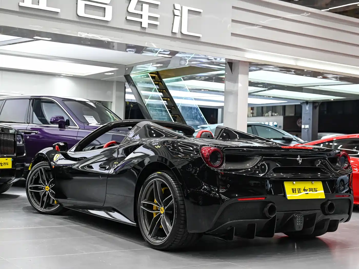Ferrari 488 2018 2015 488 Spider
