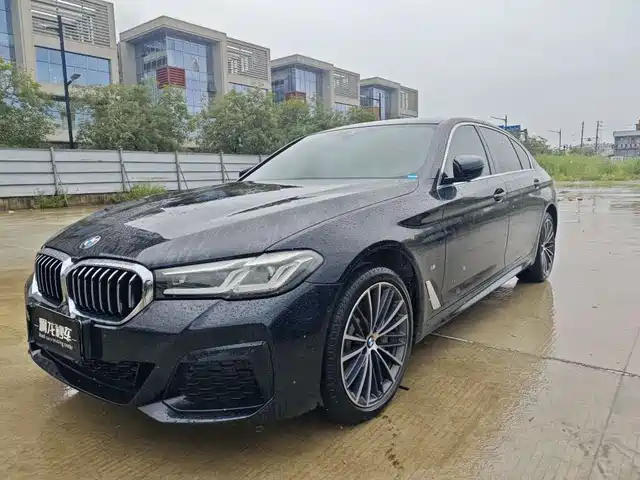 BMW 5 Series 2022