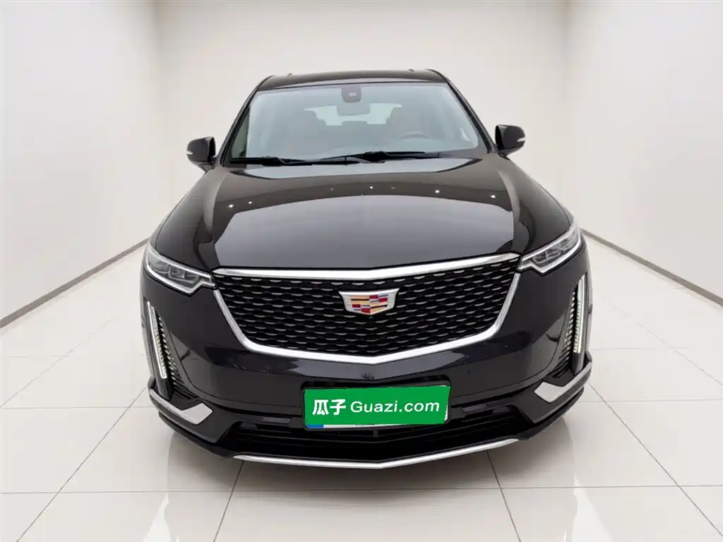 Cadillac XT6 2022 2.0T 7-Seater 4WD Luxury Edition фото 5