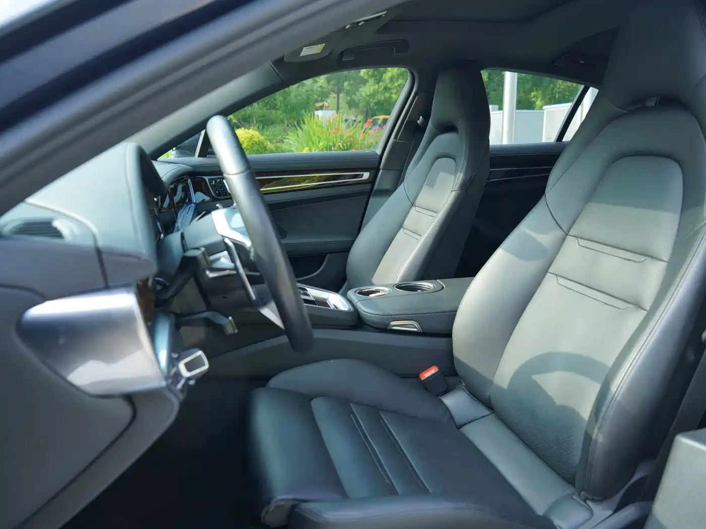 Porsche Panamera 2017 Panamera 3.0T фото 14