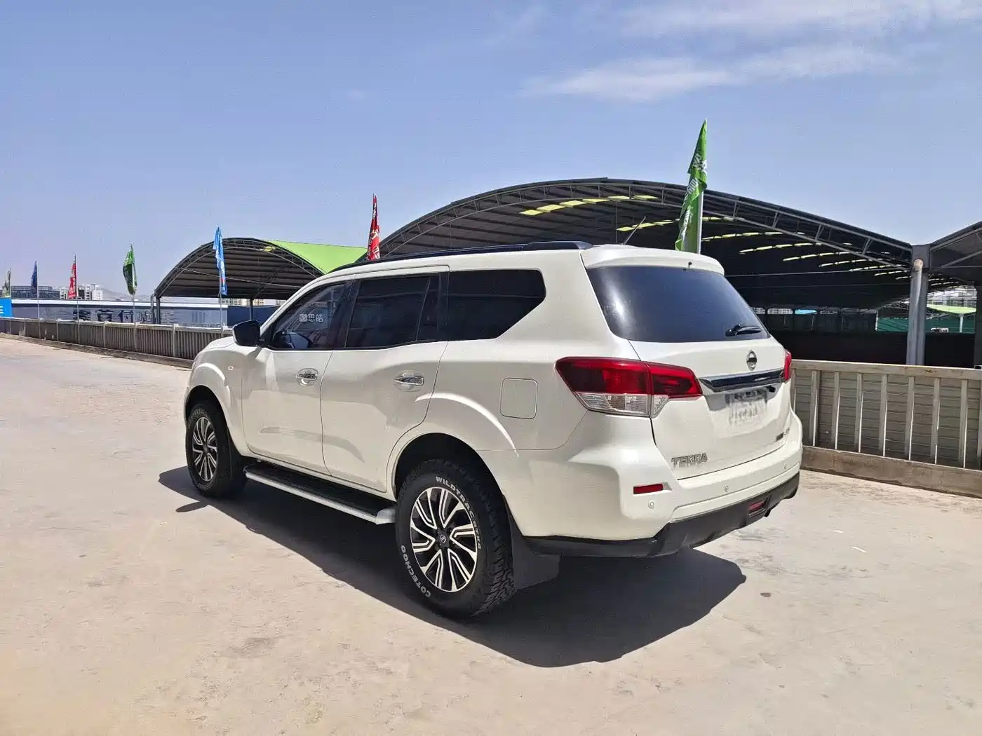 Nissan Terra 2019 2018 2.5L Automatic 4WD Luxury Edition