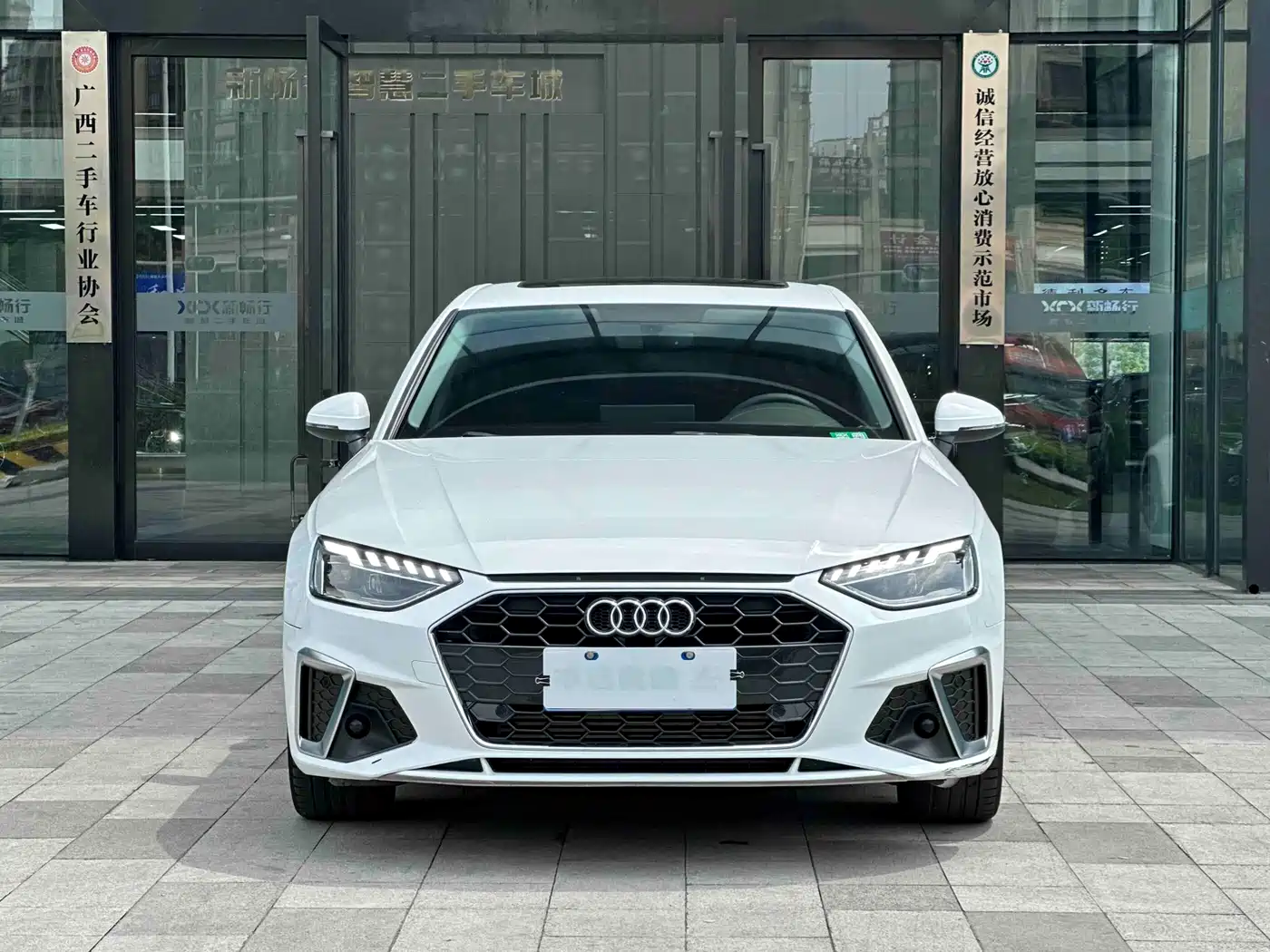 Audi A4L 2020 40 TFSI Luxury Dynamic фото 2