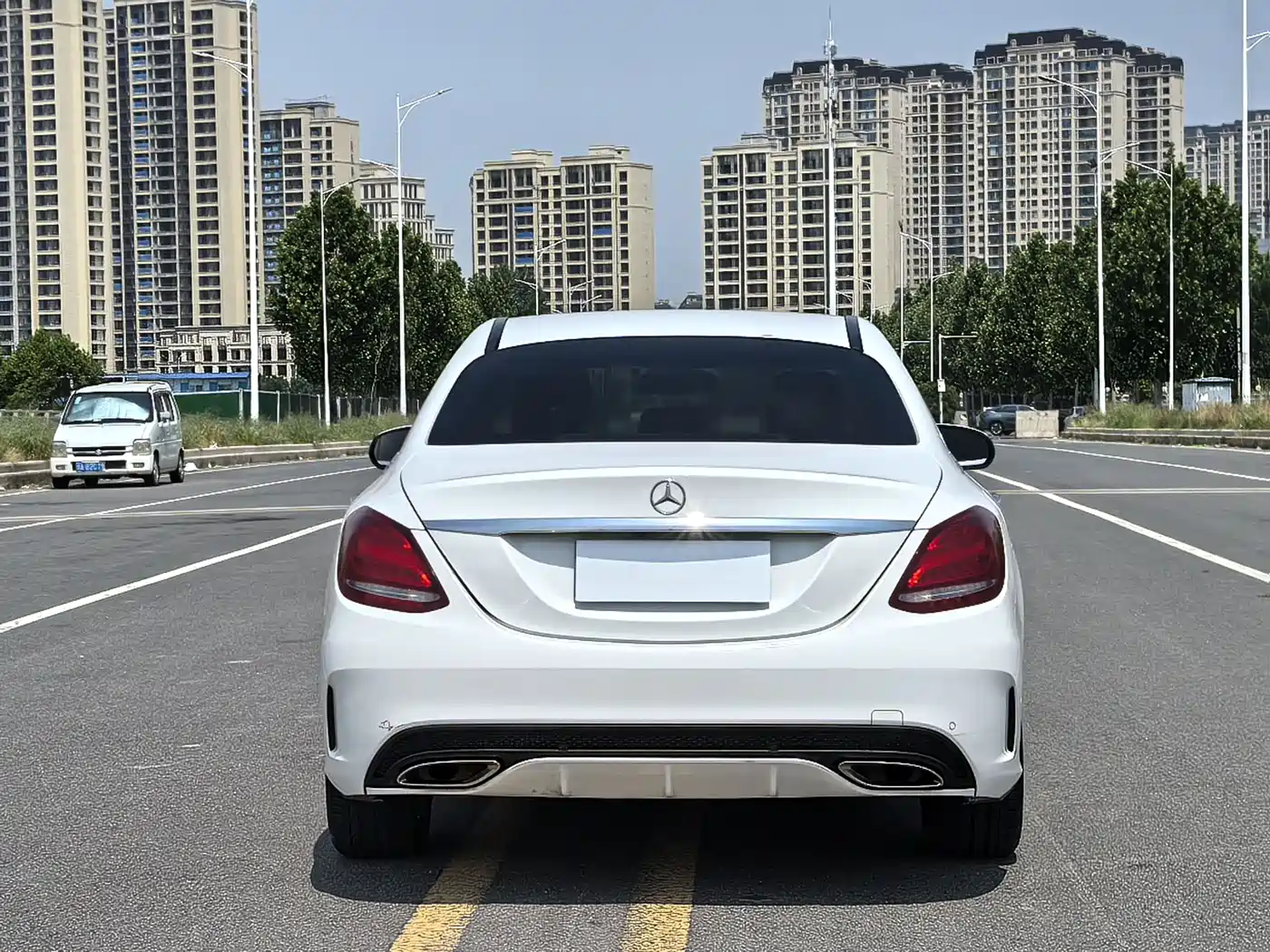 Mercedes-Benz C-Class 2016 C 180 L Sport фото 13