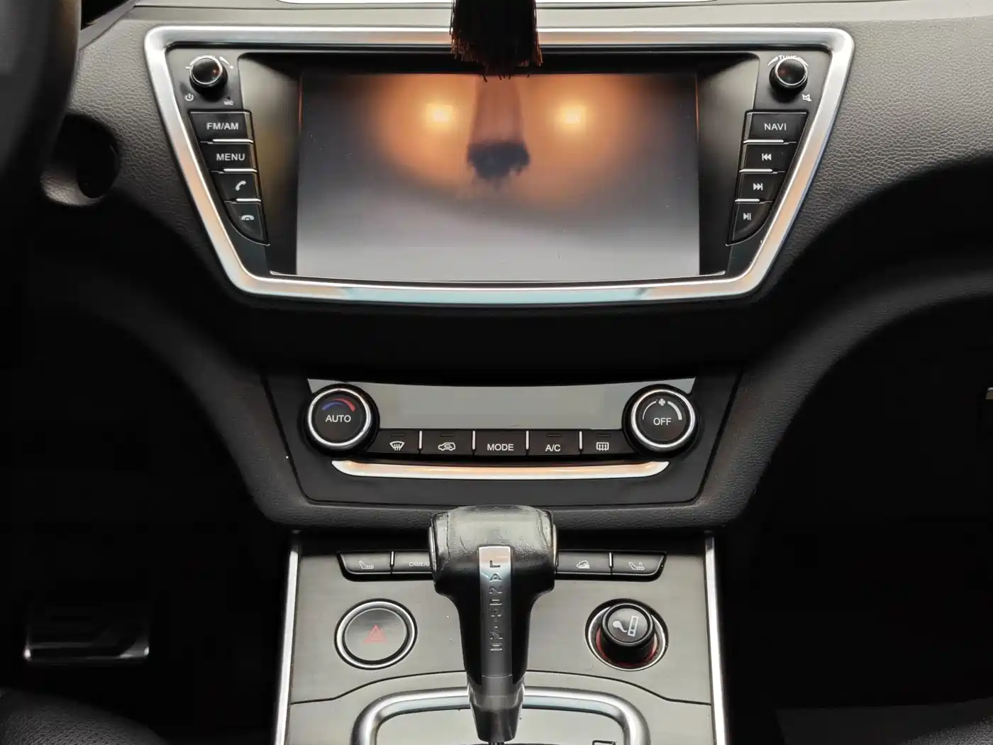 Landwind X7 2017 2015 2.0T Panoramic Flagship Edition