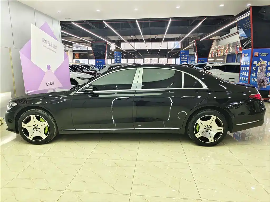 MERCEDES-BENZ S CLASS