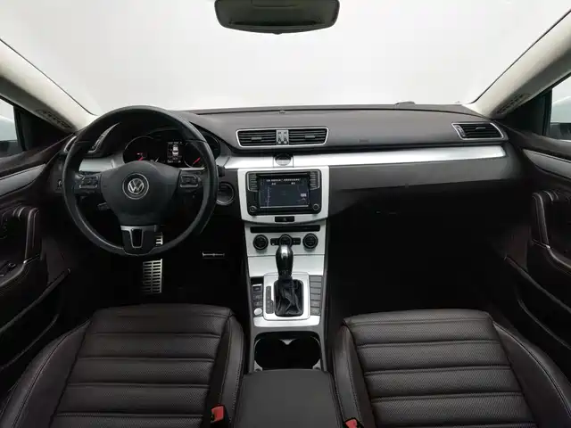Volkswagen FAW-Volkswagen CC 2018 1.8TSI Luxury — фото 5
