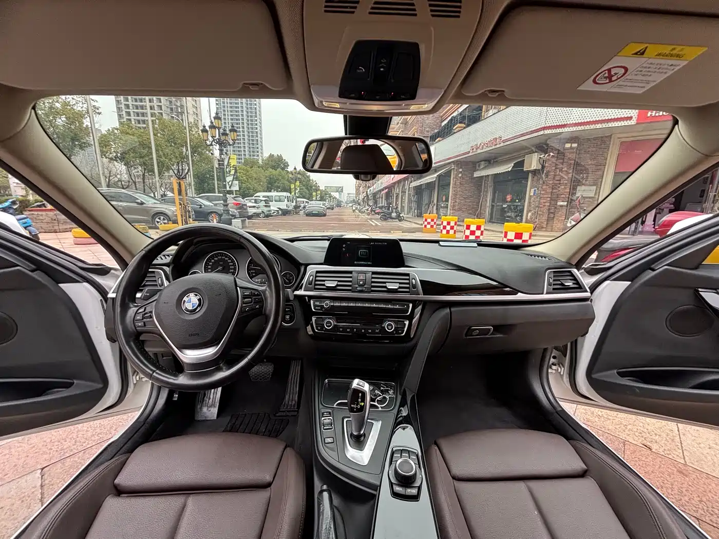 BMW 3 Series 2018 320Li Fashion Style фото 7
