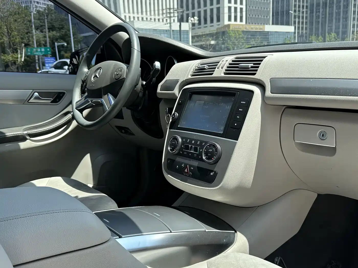 Mercedes-Benz R-Class 2014 R 320 4MATIC Business фото 14