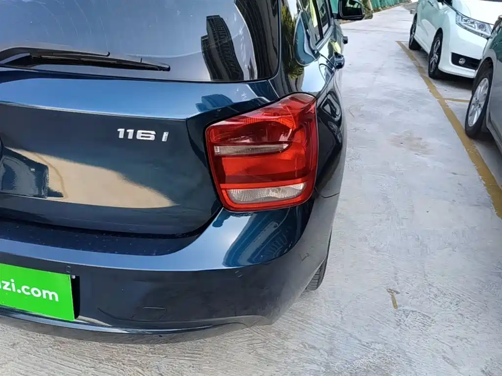BMW 1 Series (Import) 2013 Facelift 116i Leading Model фото 8