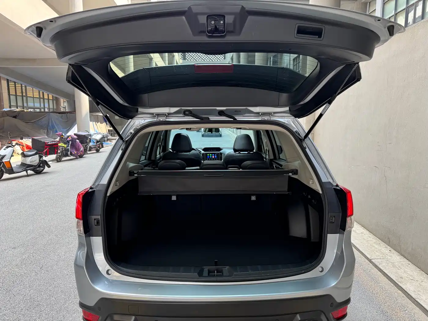 SUBARU FORESTER
