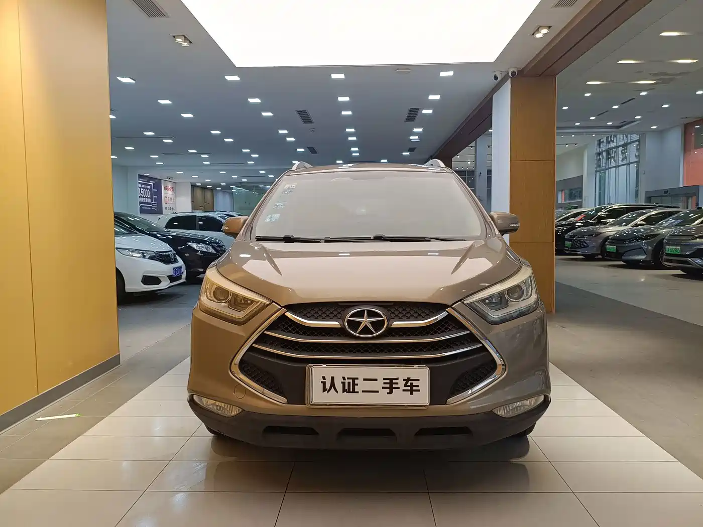 JAC Motors Refine S3 2015 2015 1.5L Manual Luxury Smart Premium Edition